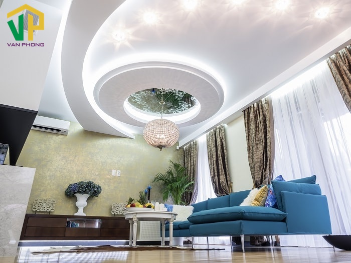 Trần nhà thạch cao nổi bật với các đường uốn lượn đẹp mắt 