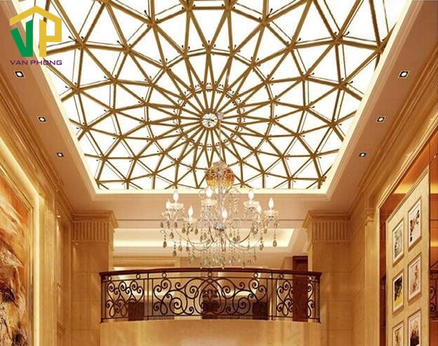Trần nhà bằng gỗ được khắc dạng hình học 